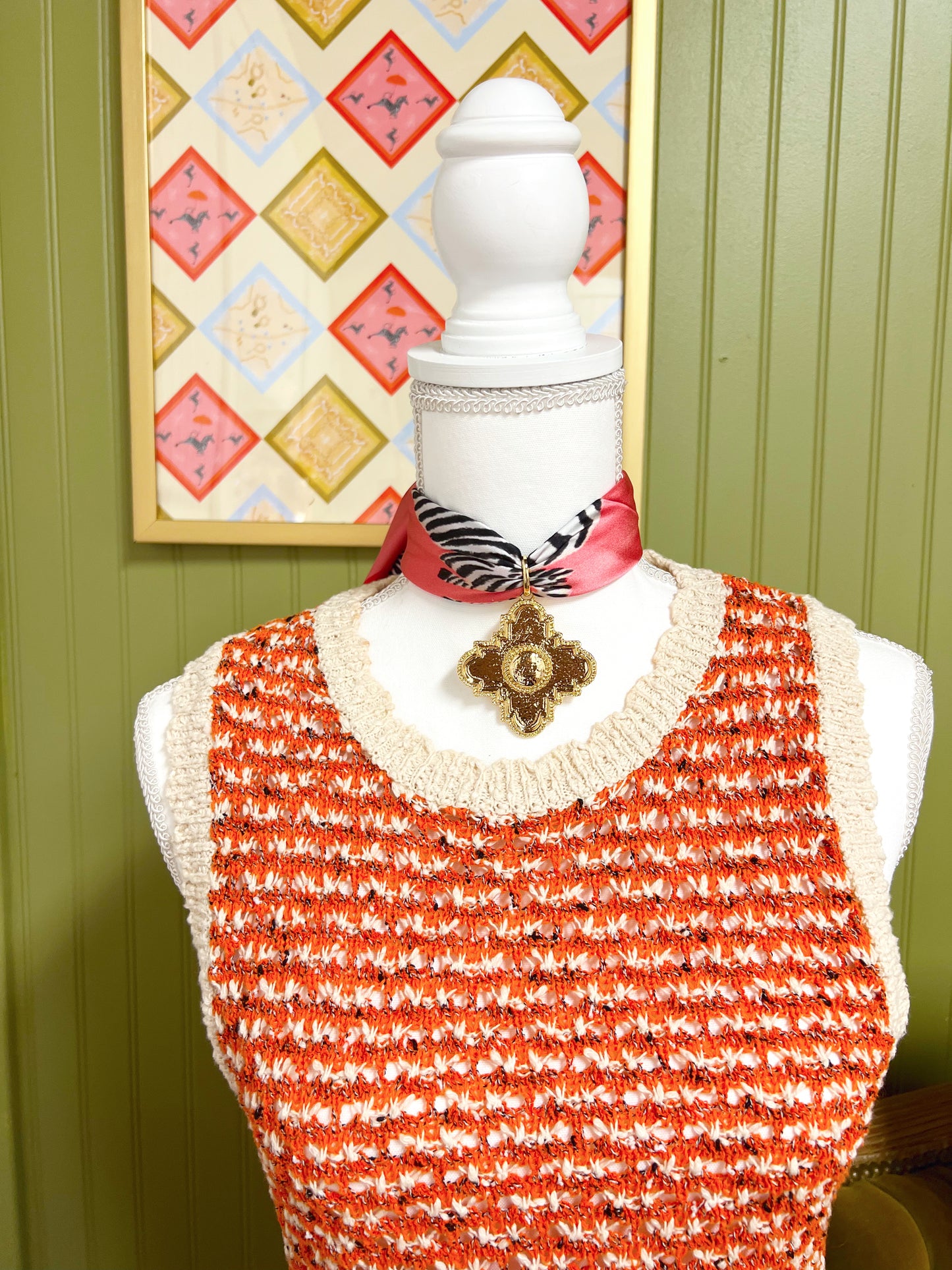 Fleuron Scarf Charm