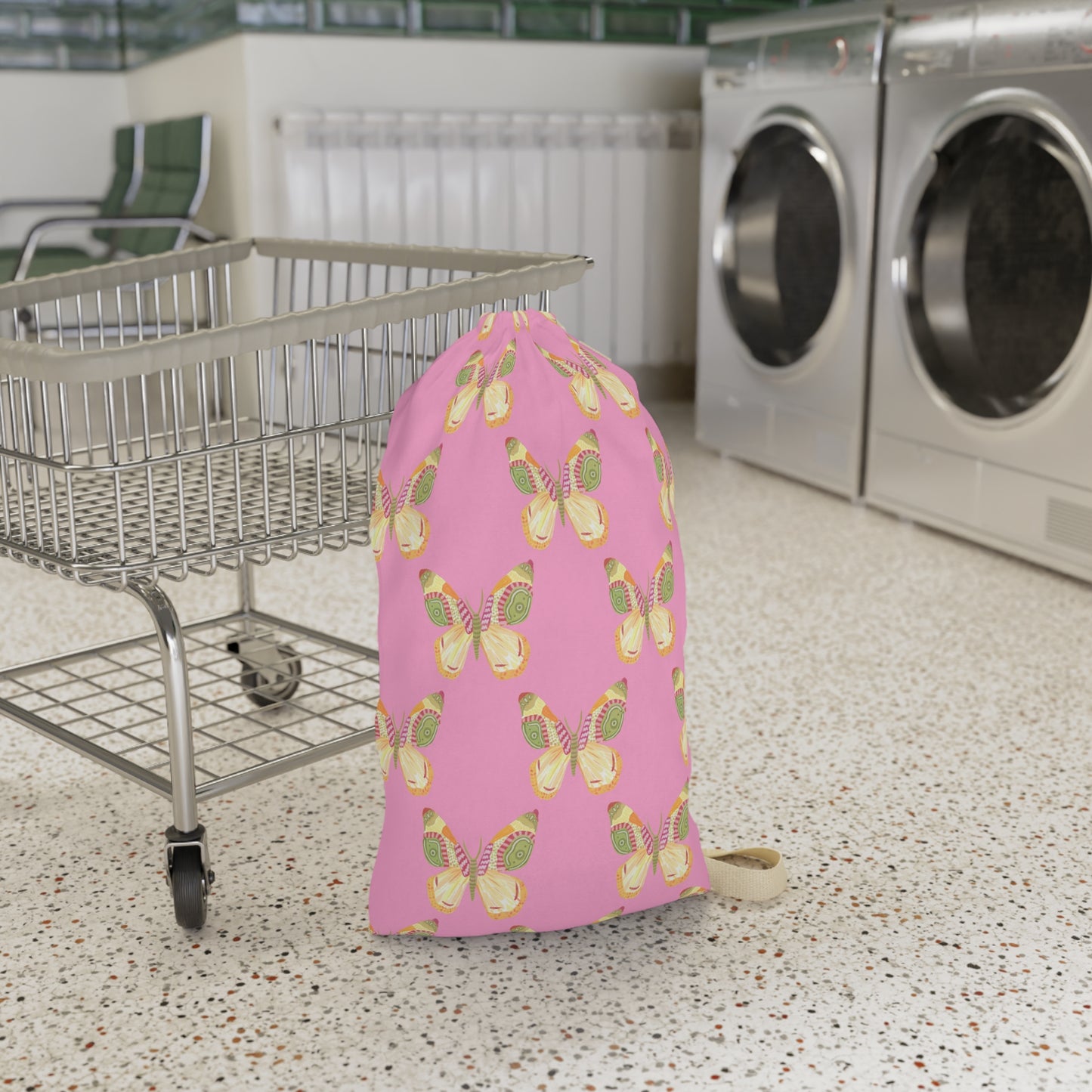 Flutter Pattern Laundry Bag - Pink