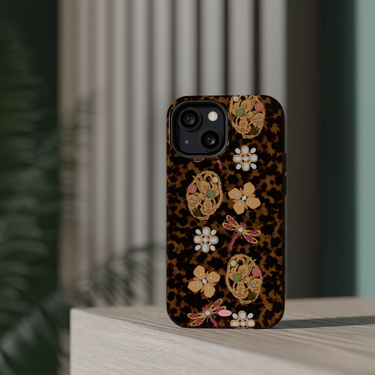 Brooch Box Mag Safe Case for iPhone