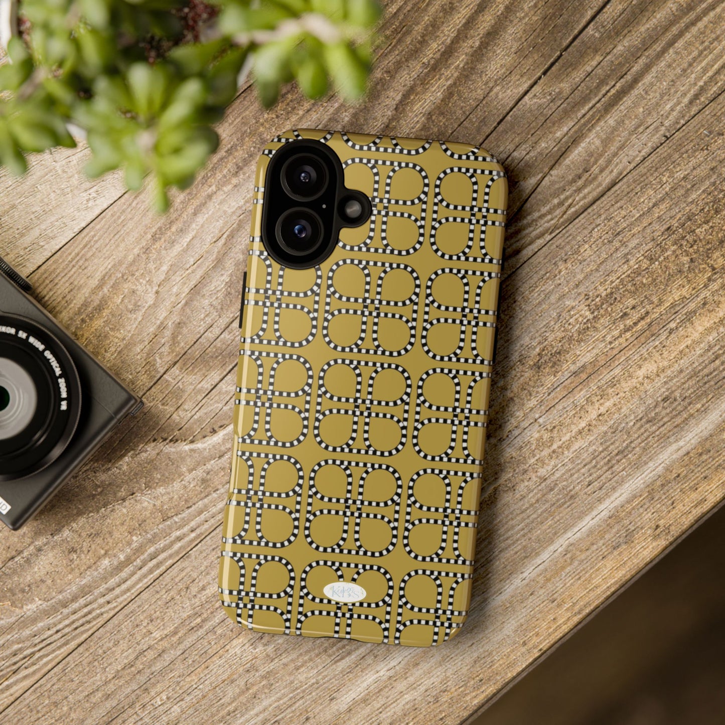 Looped Link Tough Case for iPhone