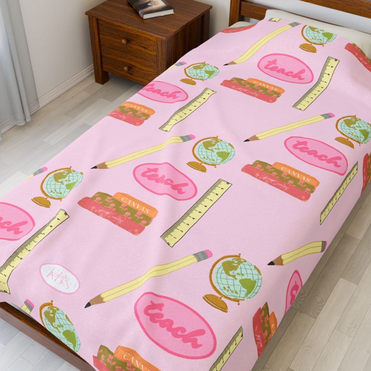 Campus Collection Velveteen Blanket