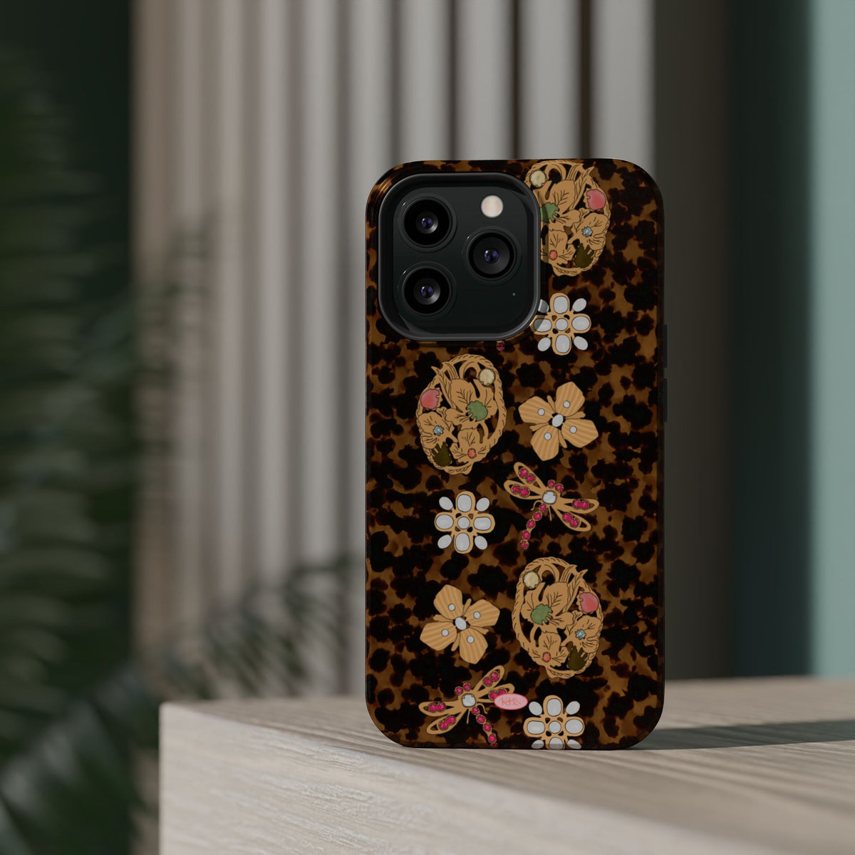 Brooch Box Mag Safe Case for iPhone