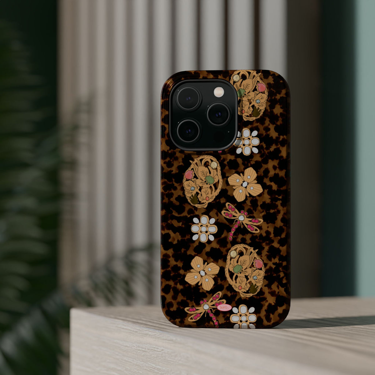 Brooch Box Mag Safe Case for iPhone