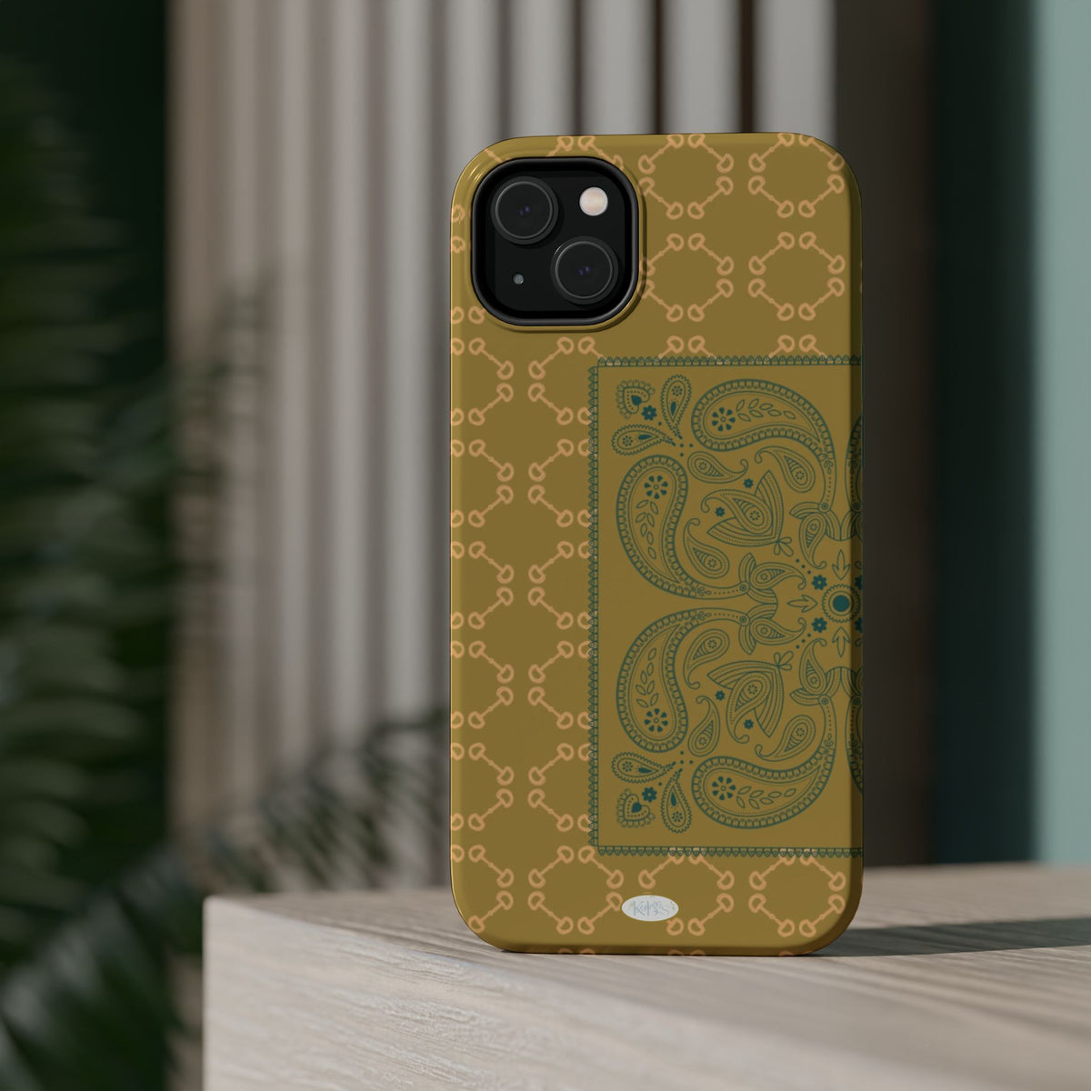 Horsebit Bandana Mag Safe Case for iPhone