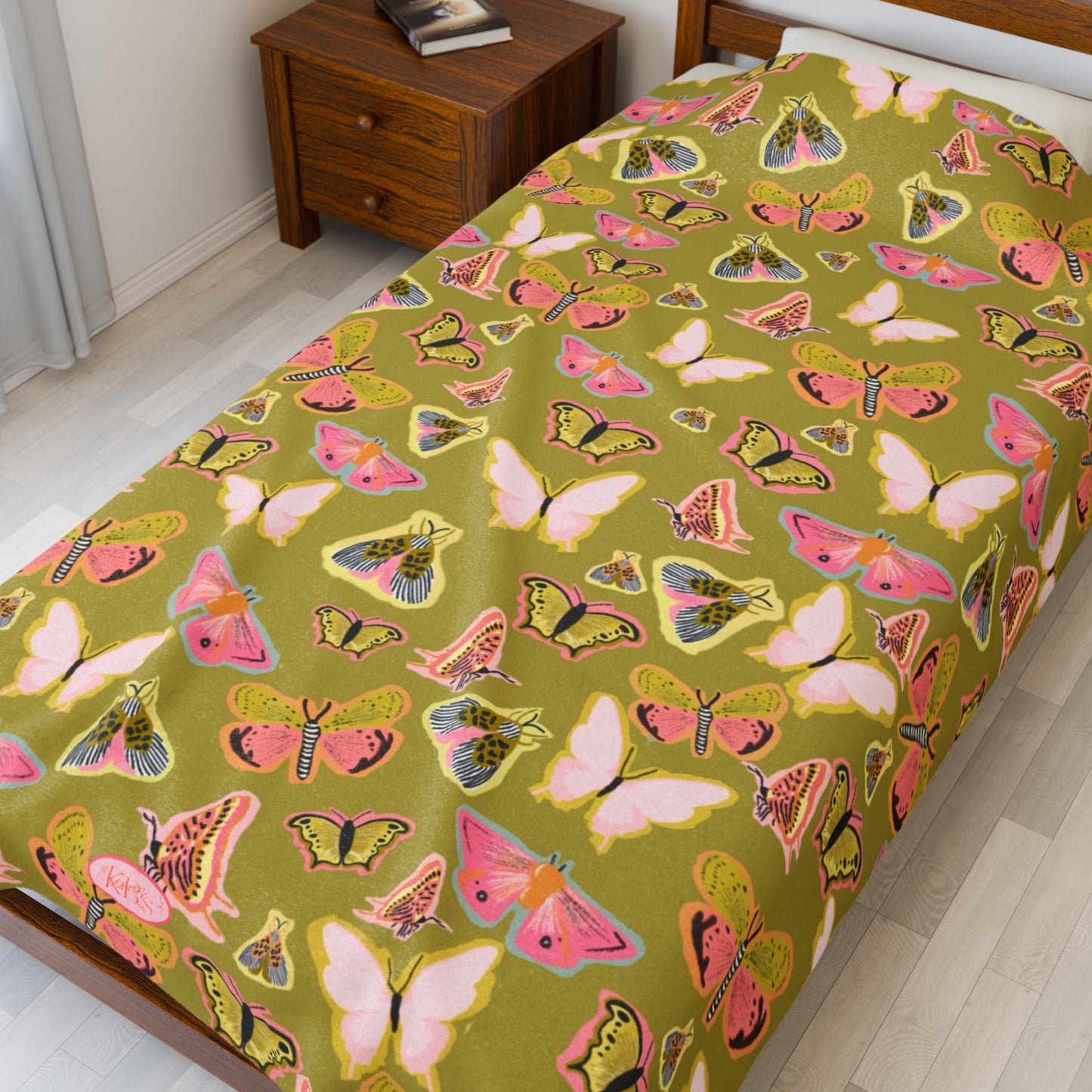 Butterfly Muse Velveteen Blanket - Green