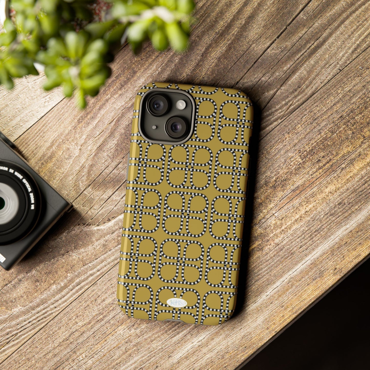 Looped Link Tough Case for iPhone