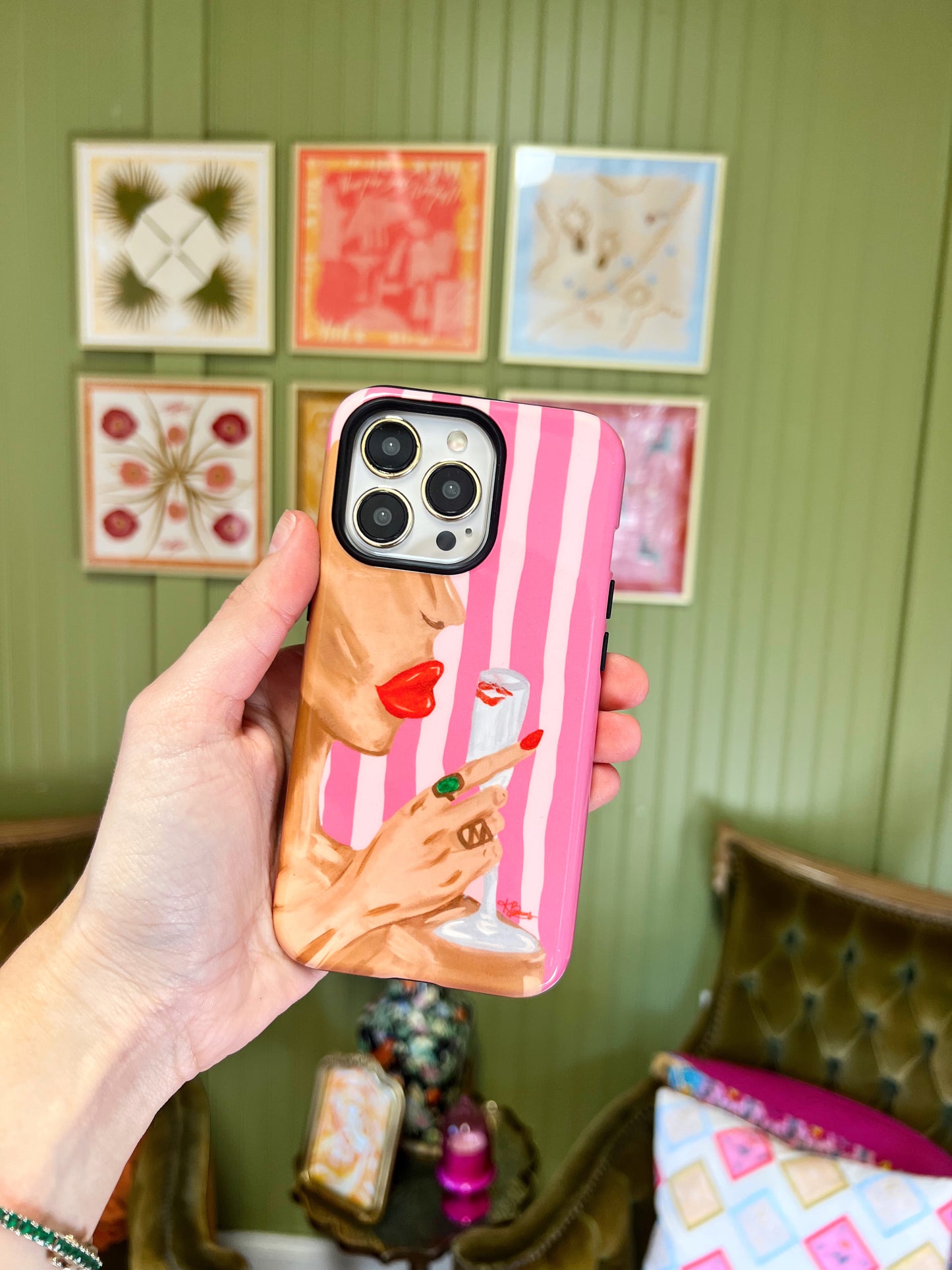 Champagne Kiss Tough Case - iPhone 13 Pro